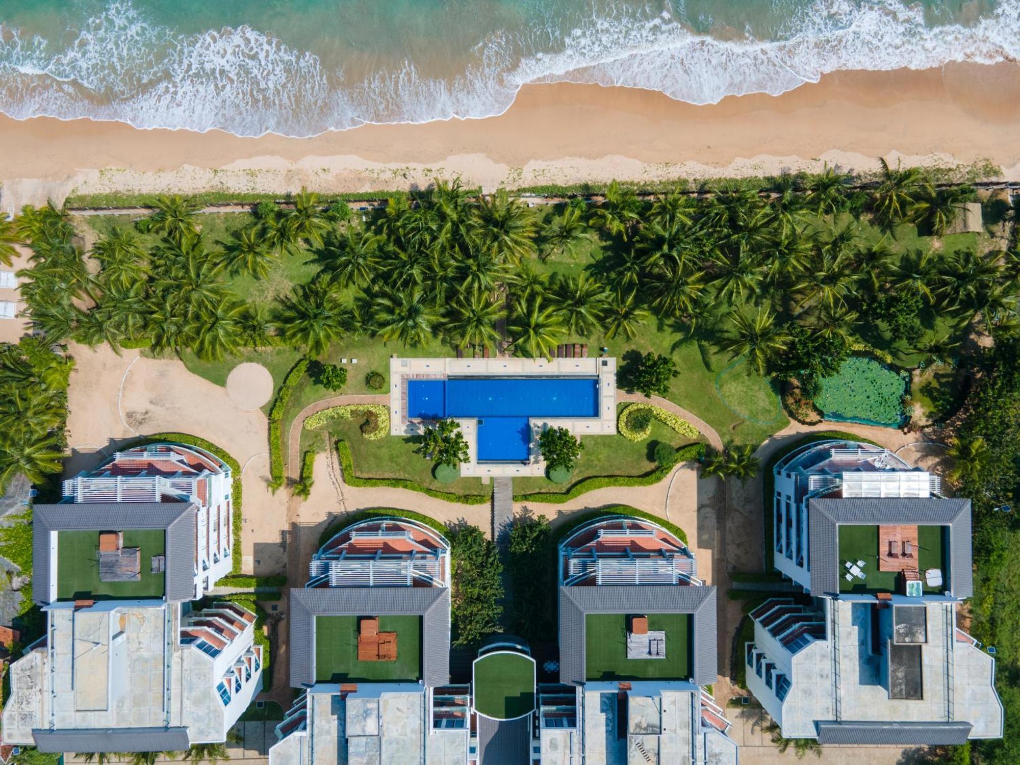 Oceanfront Condominium - Нилавели Экстерьер фото