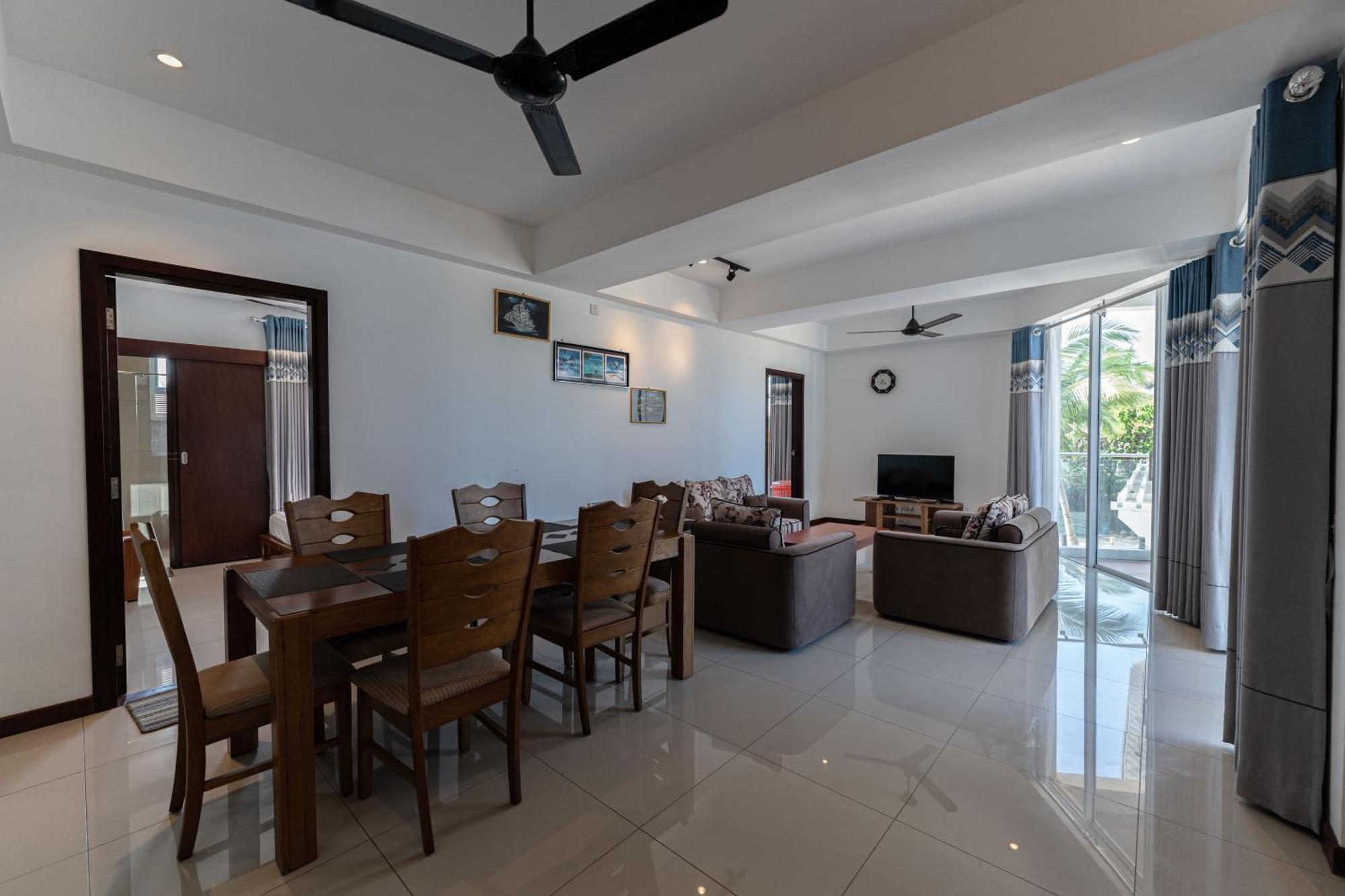 Oceanfront Condominium - Нилавели Экстерьер фото
