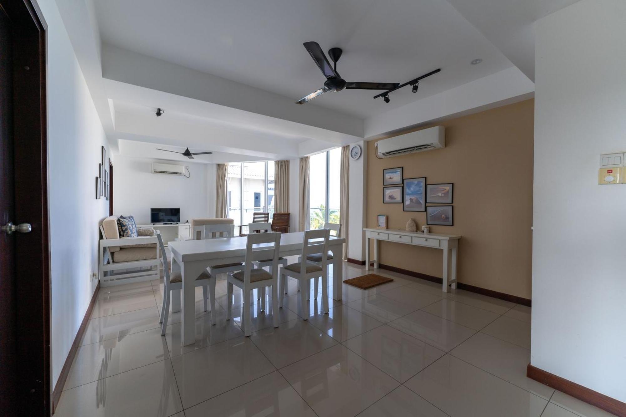 Oceanfront Condominium - Нилавели Экстерьер фото